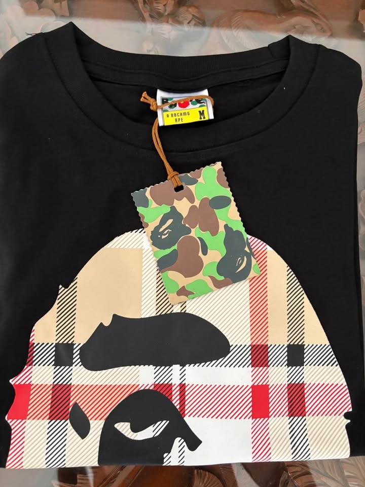 Bape x Burberry Tee 🏆 - photo 2