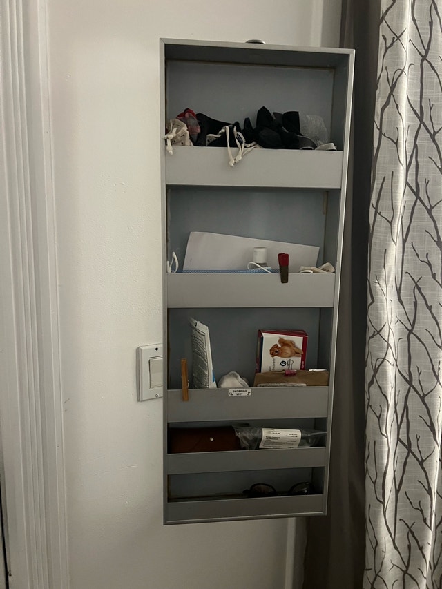Wall Mounted Spinning Mirror with Storage - photo 3