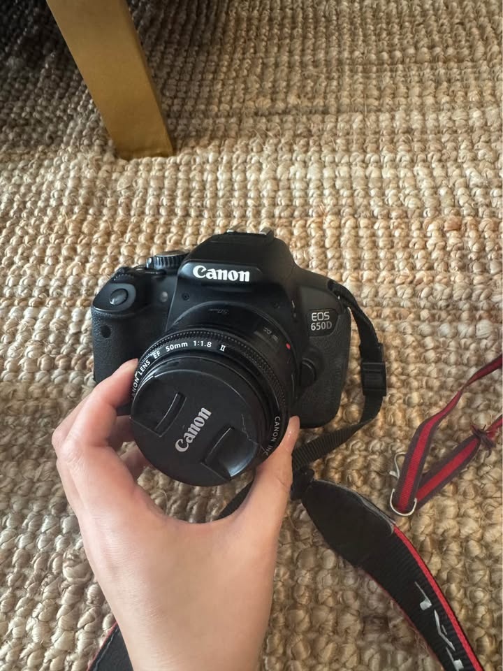 Canon EOS 650D DSLR Camera Kit w/ 2 Lenses - photo 4