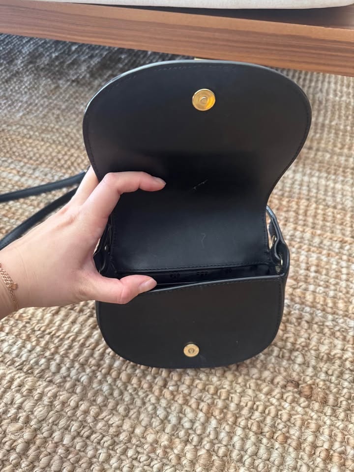 Tory Burch Solid Leather Crossbody - photo 3