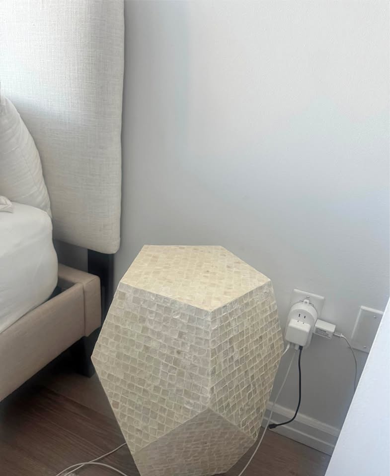 Mother of Pearl Side / Decorative Table