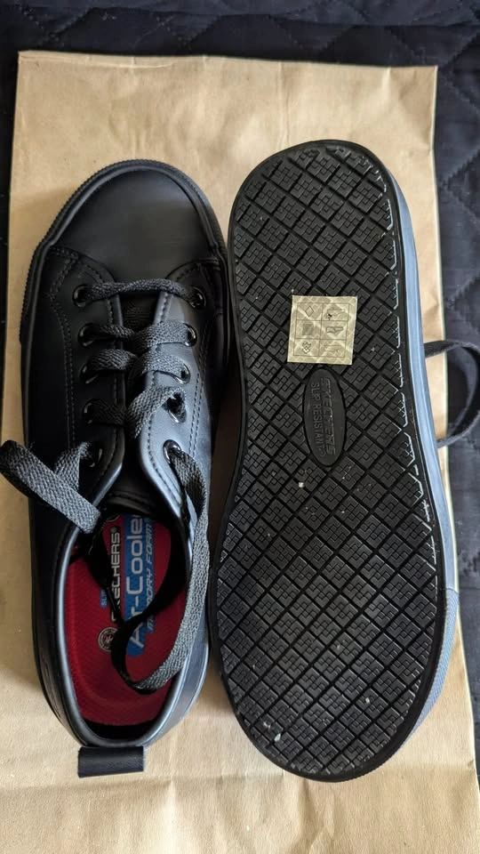 Sketchers Work Footwear Memory Foam Shoes - photo 2