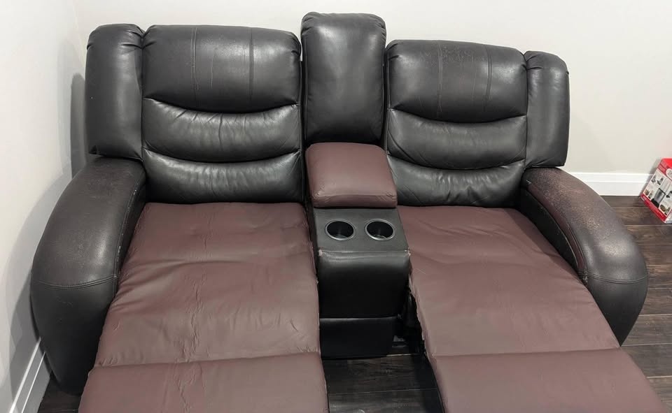 Couch and chair set - photo 3