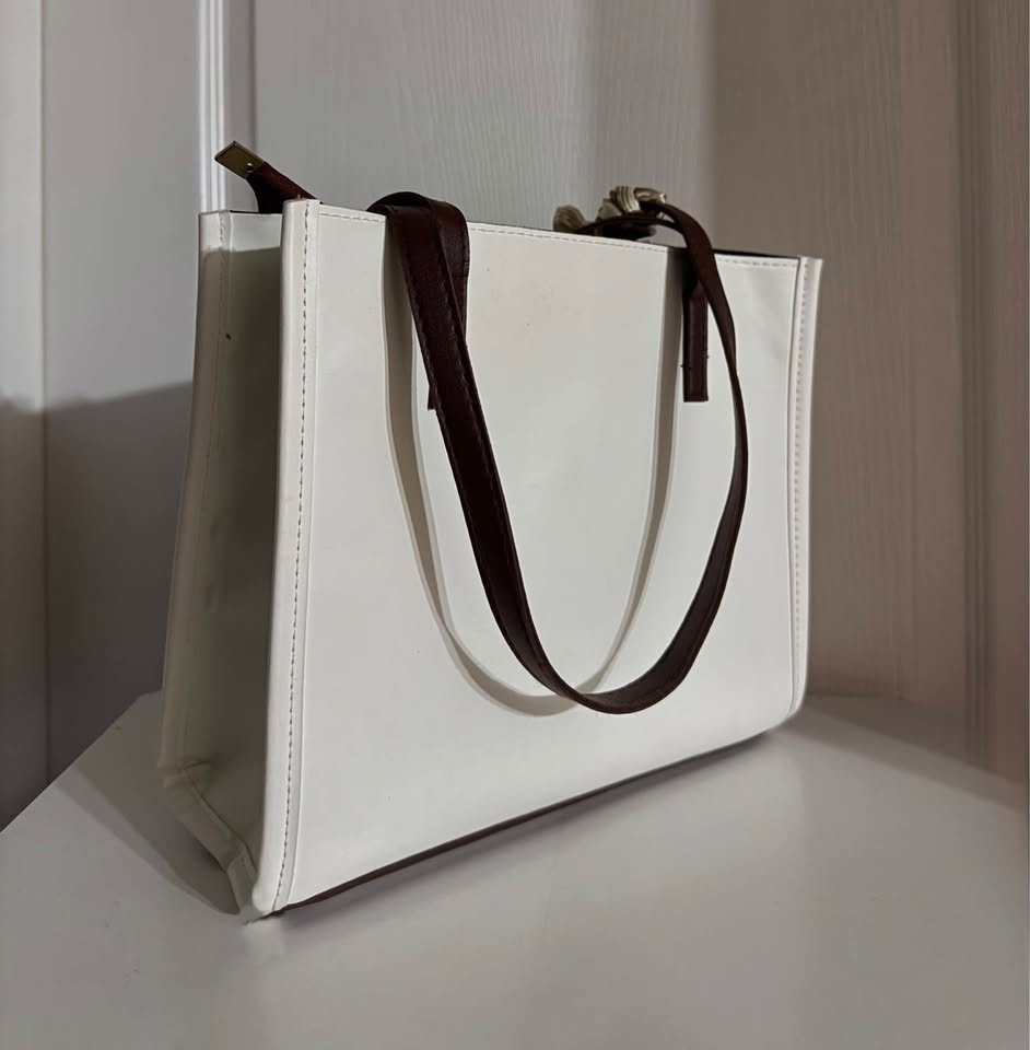 White Tote Bag with zipper - photo 2