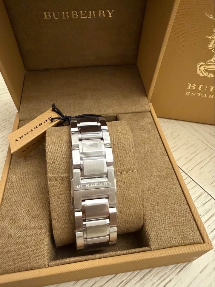Burberry BU9900 Men's Silver Dial Watch - Brand New - photo 4