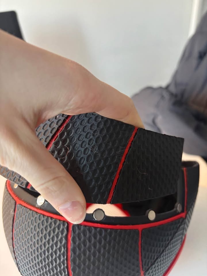 Spider-Man Mask - Miles Morales - Unbelievable Precision - photo 4