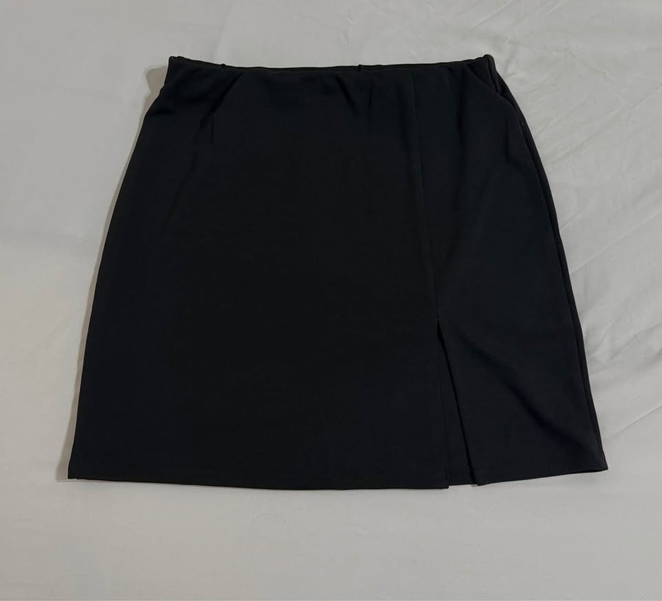 Black Mini Skirt - photo 2