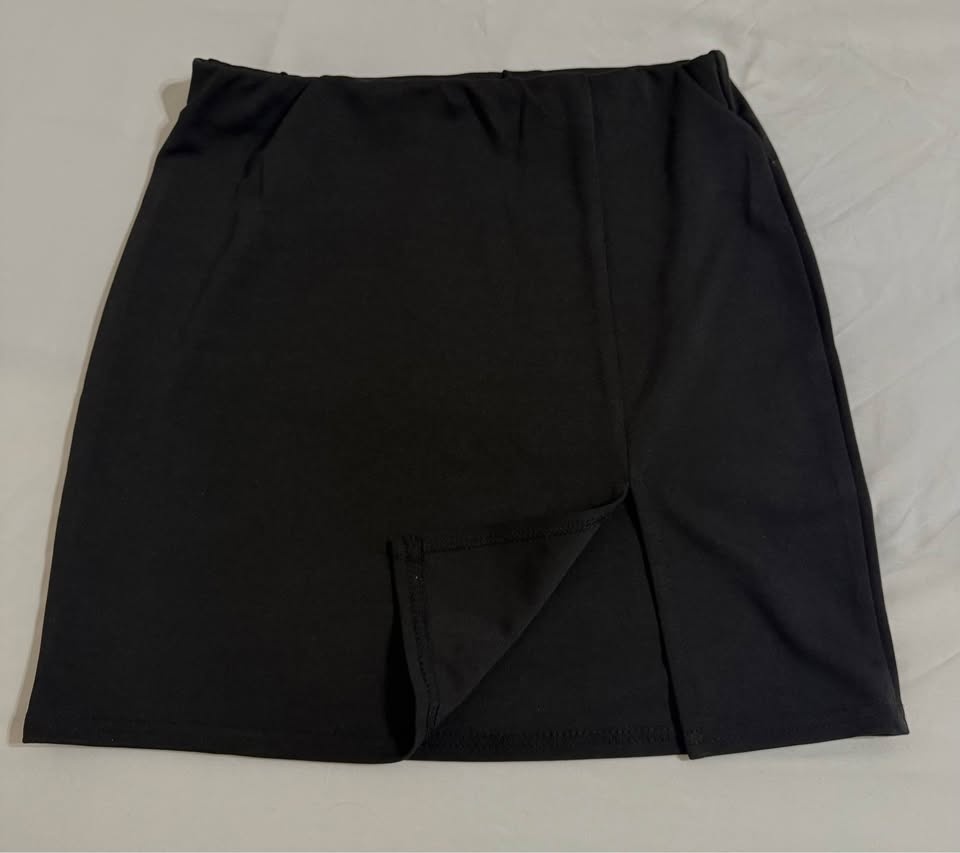 Black Mini Skirt - photo 3