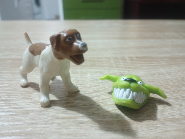 The Mask - Milo the dog with removable mask