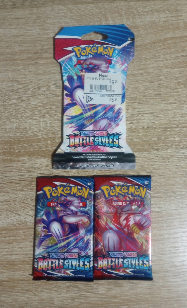 Pokemon Cards - 3 Battle Styles Booster Packs & Poster - photo 2