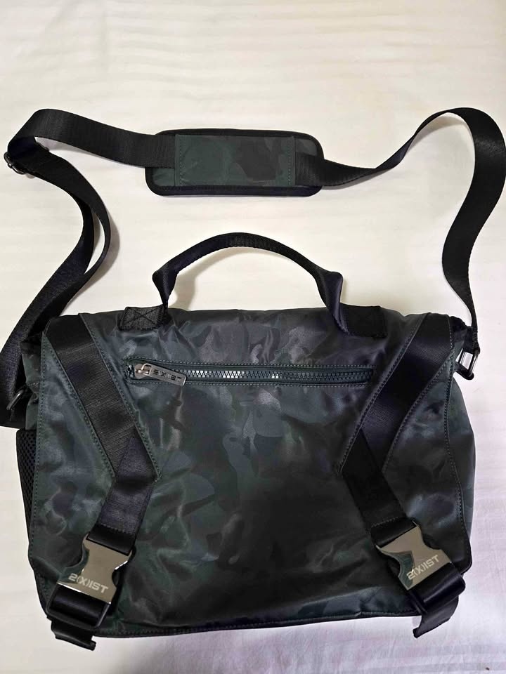 Messenger Bag