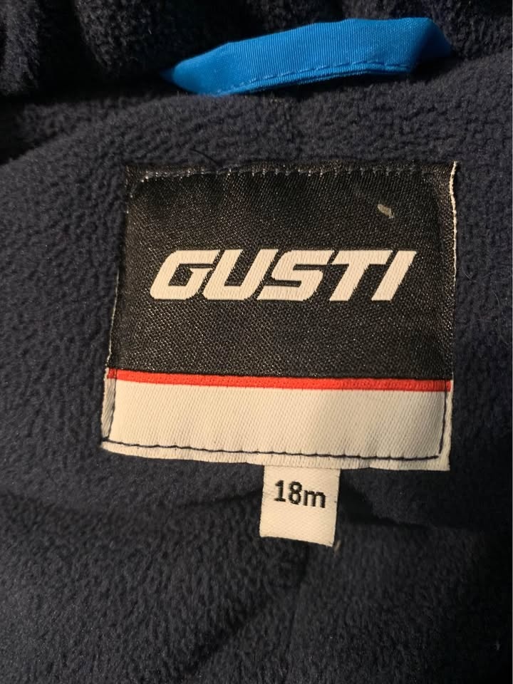 Boys Snowsuit Size 18M - photo 2