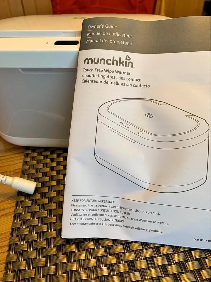 Munchkin Touch Free Wipe Warmer