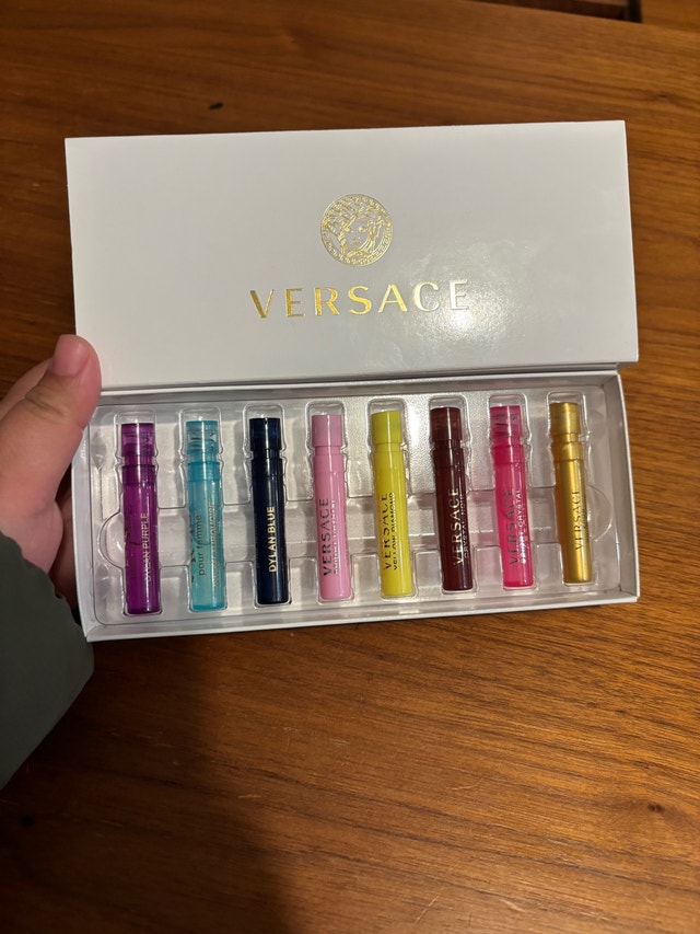 Brand new Versace mini perfume samples set