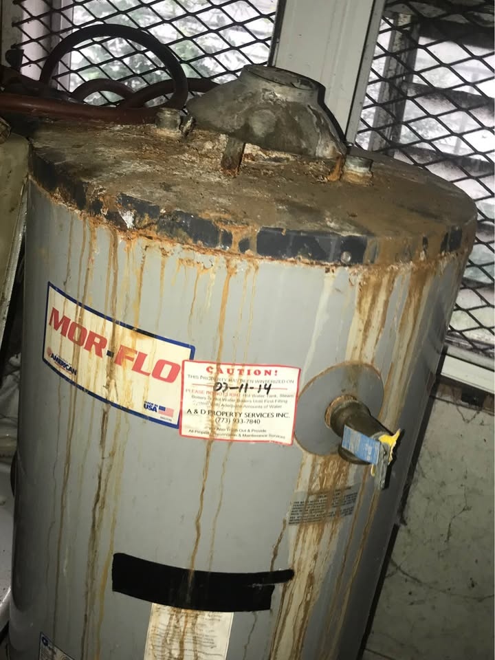 40 Gallon Water Heater - For Parts or Repair - photo 3