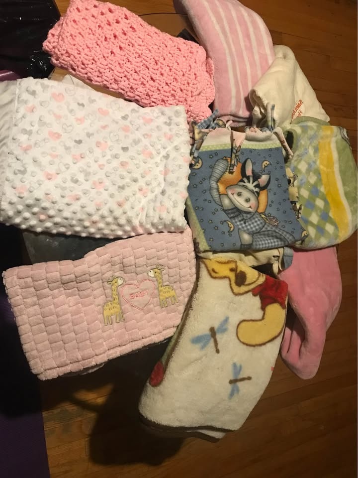 Girls Baby tub, Bather, Snuggle Blankets, Coats/Jackets - photo 2