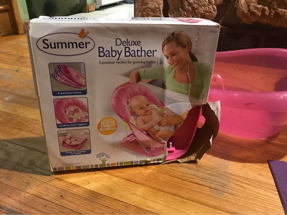 Girls Baby tub, Bather, Snuggle Blankets, Coats/Jackets - photo 3