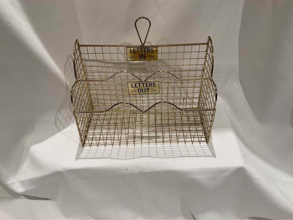 Vintage MCM Mail Sorter Desk Organizer - photo 2