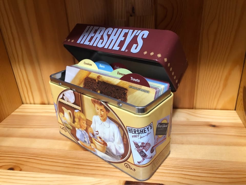 Vintage Hershey’s Recipe Box/Tin - photo 2