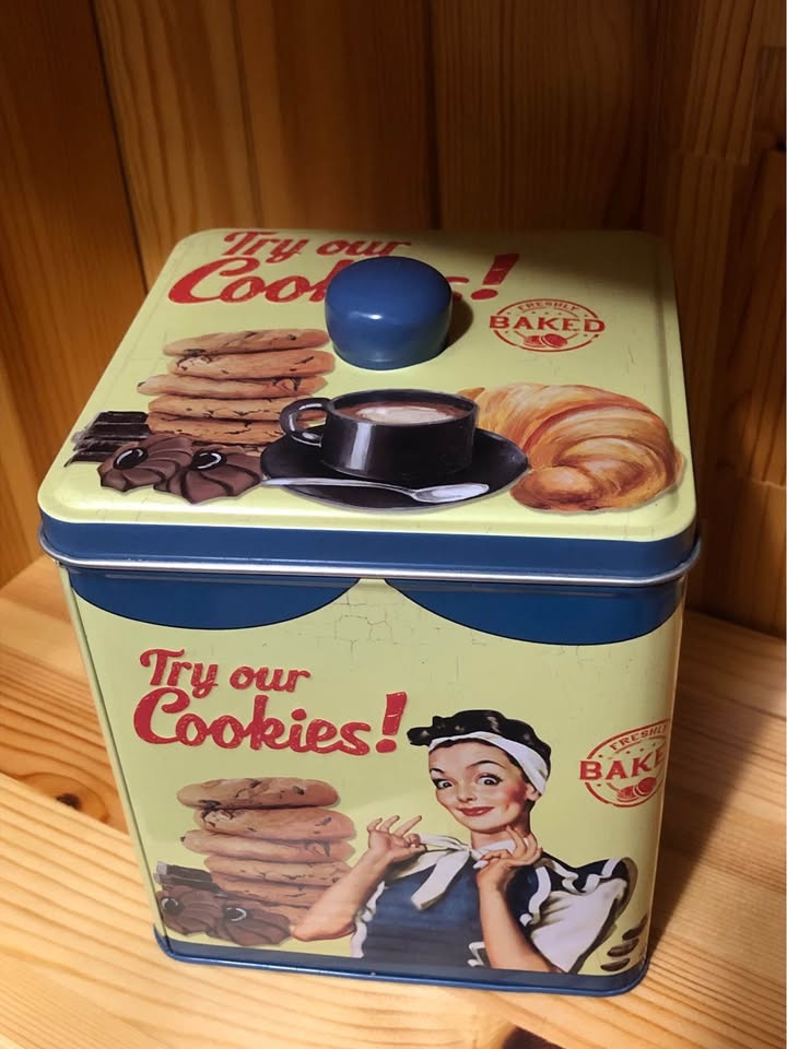 Vintage Cookie Tin 🏆 - photo 2