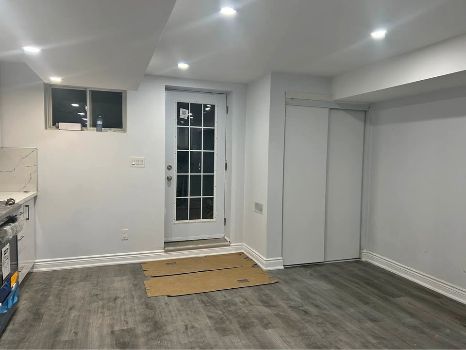 1 Bed 1 Bath Apartment