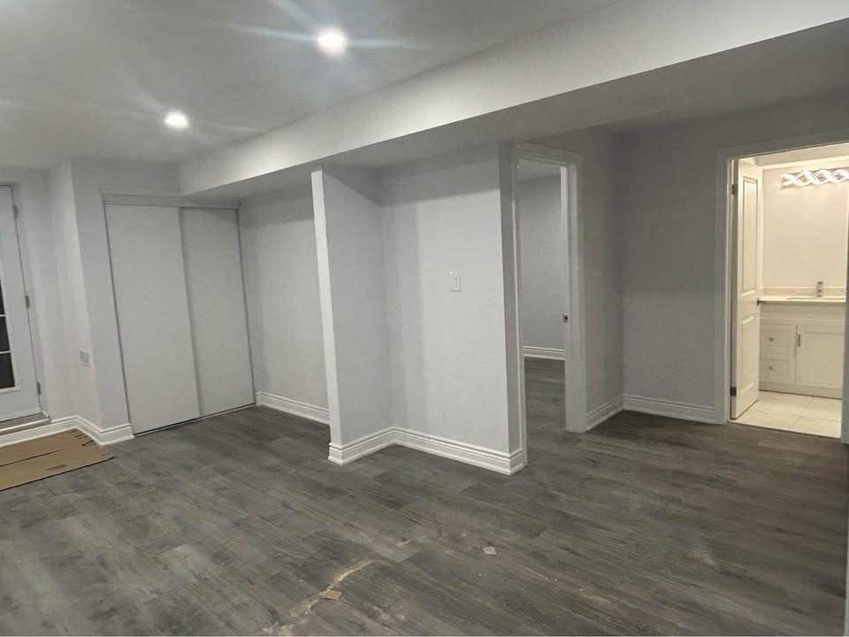 1 Bed 1 Bath Apartment - photo 5