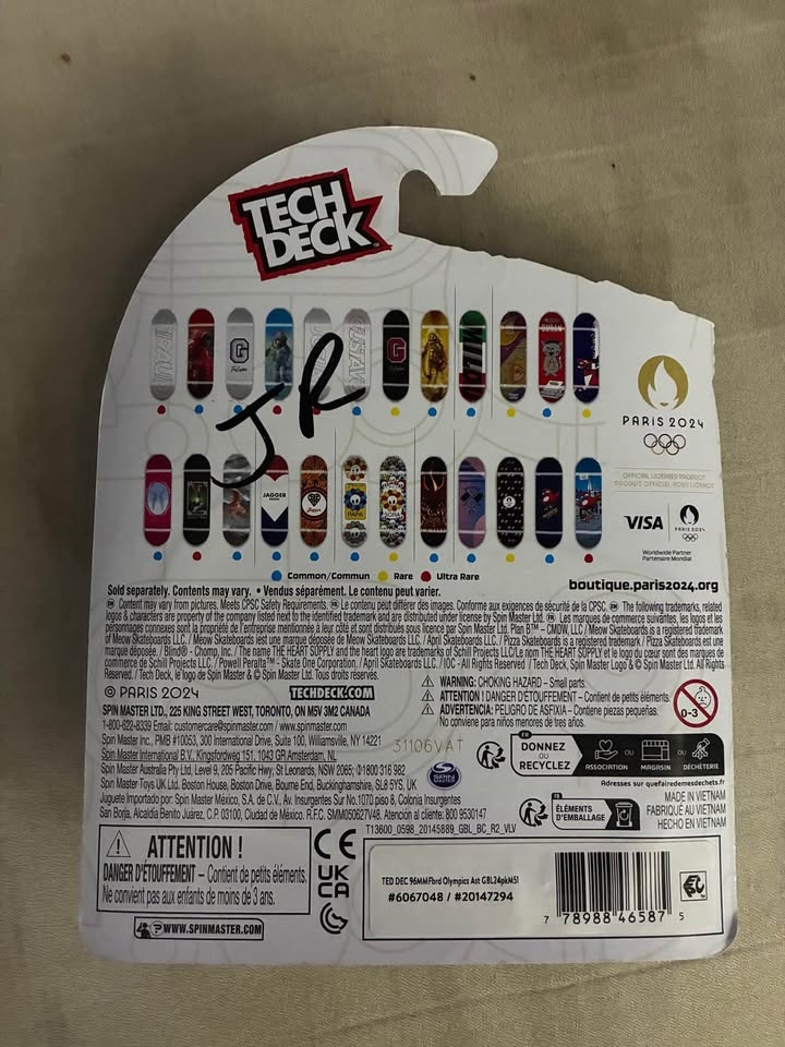 Tech Deck Paris 2024 Hoefler Mini Skateboard Fingerboard - photo 2