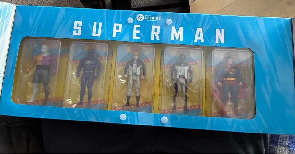 McFarlane Toys DC Super Powers Superman 5-Pack Gold Label - photo 2