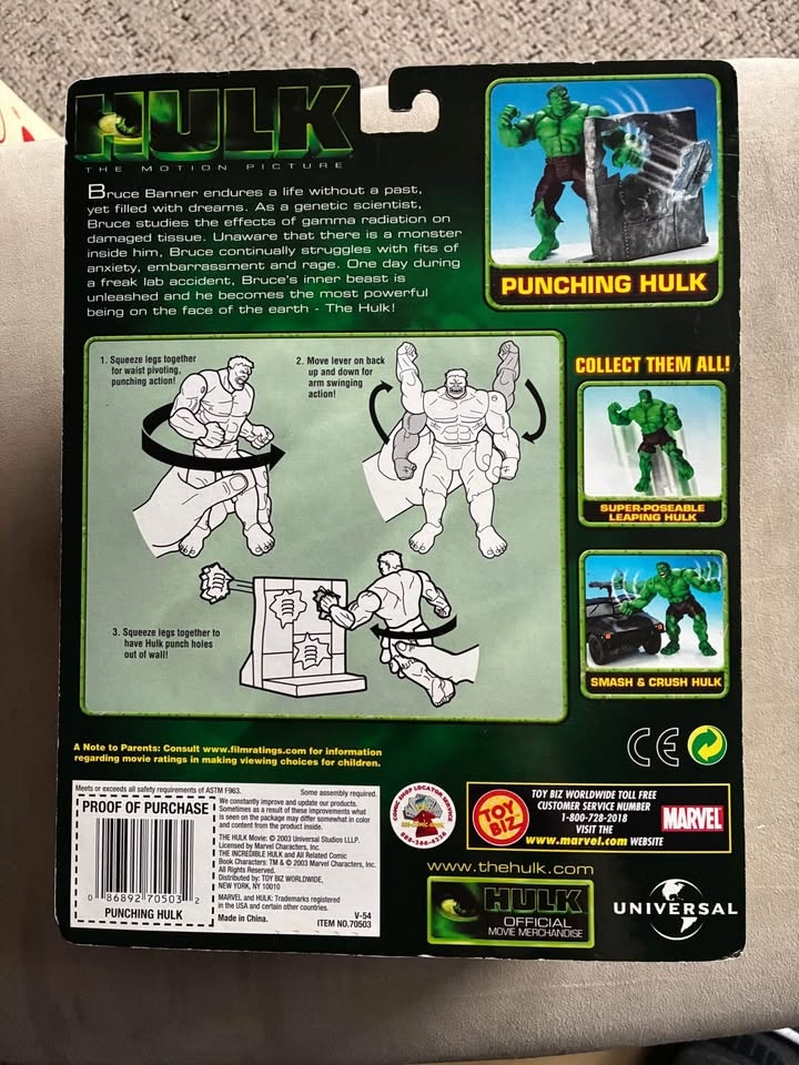 NEW Marvel Toys Punching Hulk With Wall Punching Action Figure 2 - photo 2