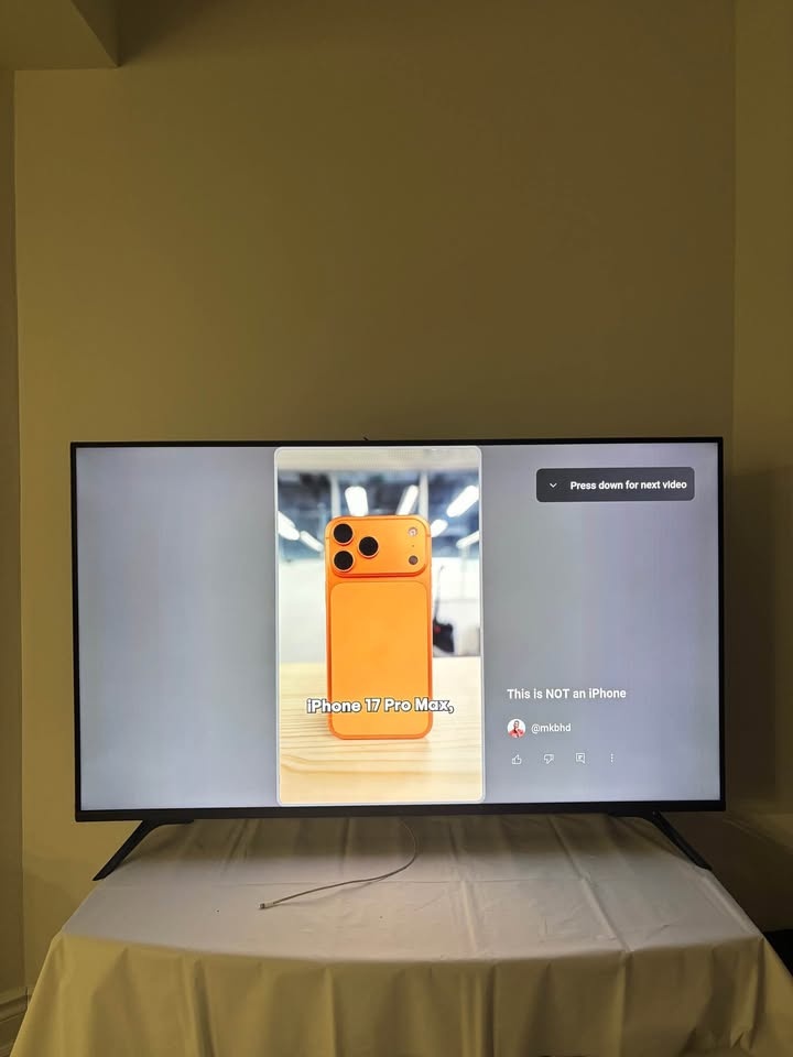 LG 50” 4K UHD Smart TV – Model 50UQ7570 – Excellent Condition - photo 2
