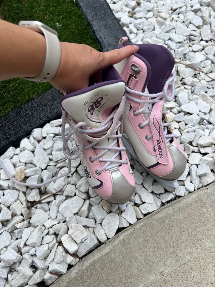 Boy Skate Size 4, Girl Skate Size 3 - photo 3