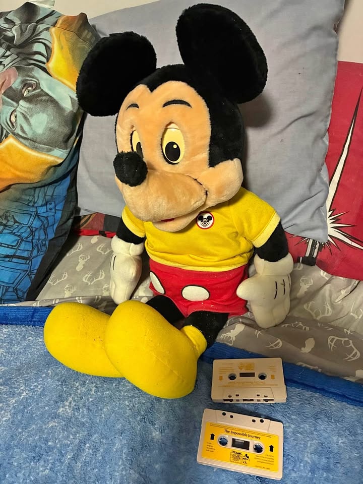 Vintage 1986 Talking Mickey Mouse Worlds of Wonder