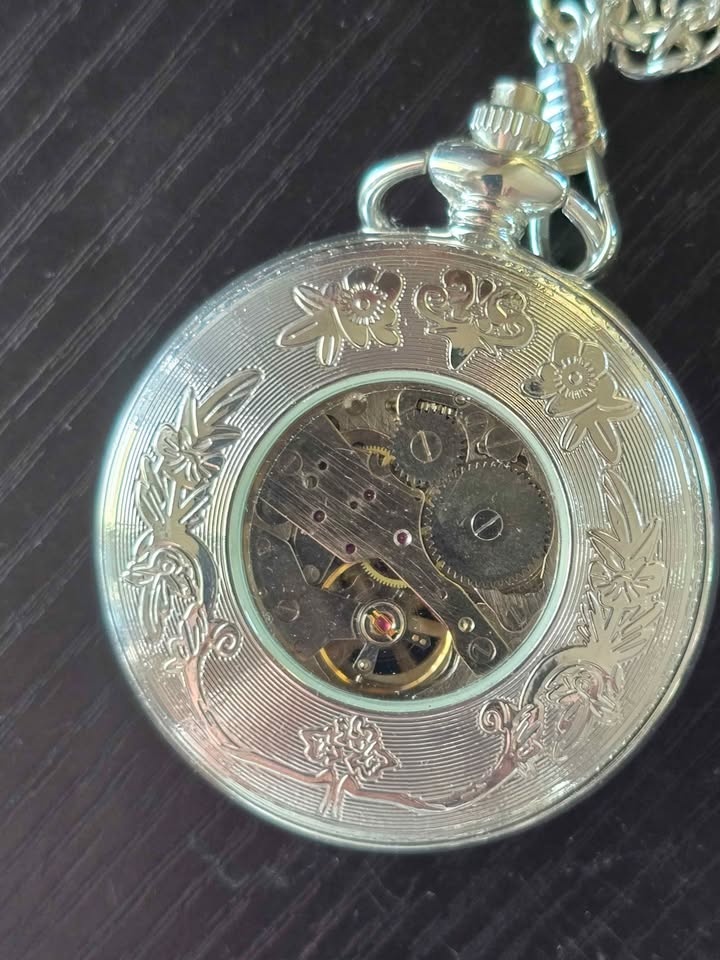 New Pocket Watch with Pouch and Holder - photo 3