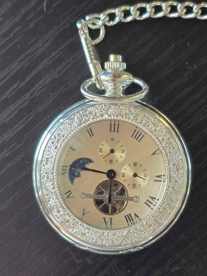 New Pocket Watch with Pouch and Holder - photo 4