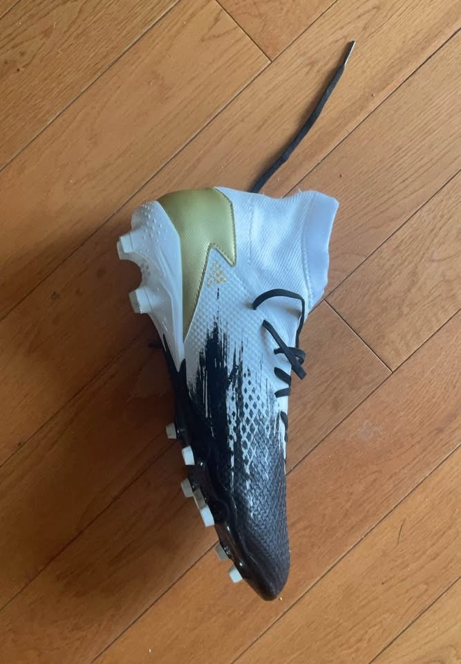 Soccer shoes Size 11.5 Great condition - photo 3