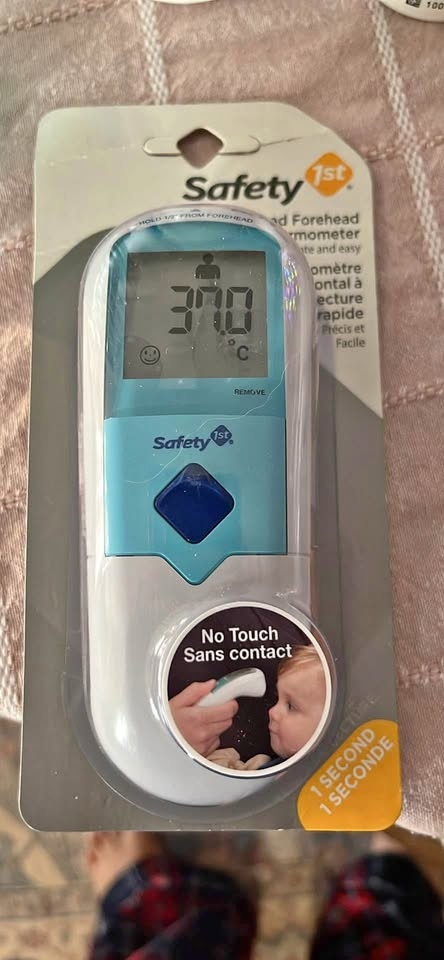 Safety 1st No Touch Thermometer