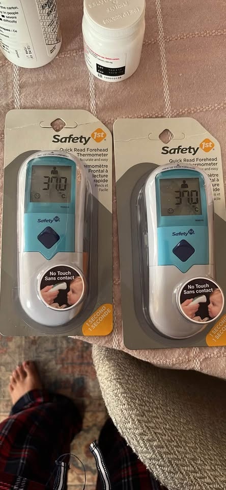 Safety 1st No Touch Thermometer - photo 3