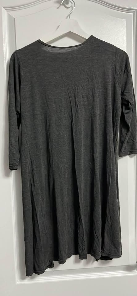 Grey long shrug, 3/4th sleeves - photo 2