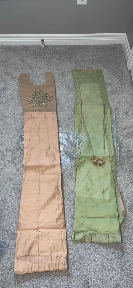 Indian ethnic wear - Small to medium size - photo 3