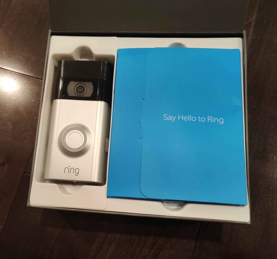 Ring Video Doorbell 2 with 2 Batteries - photo 2