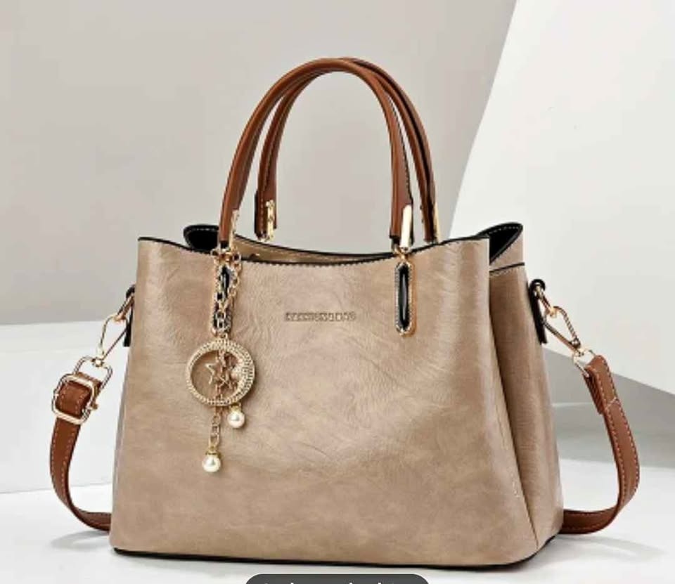 Brand new large capacity khaki color beautiful hand bag for wome
