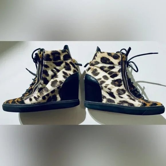 🏆 Giuseppe Zanotti Leopard Print Wedge Sneaker Boots Sz 41 - photo 2