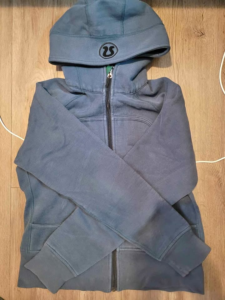 Lululemon Hoodies Size 8
