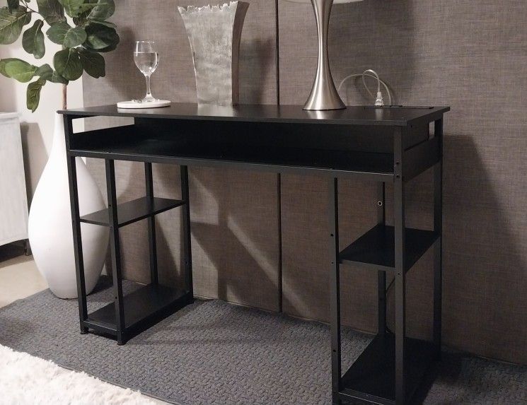 Black Desk with Built-In Outlets and USB – Old Town - photo 4