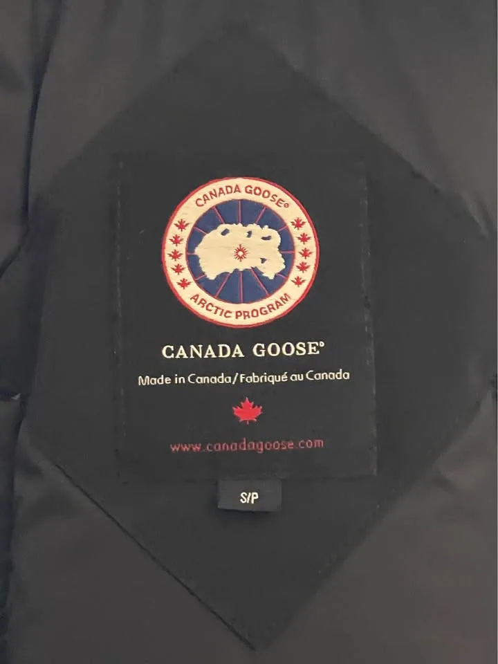 Canada Goose image indicator(5)