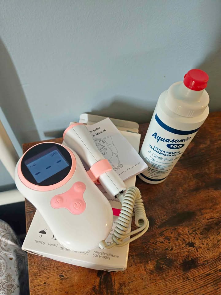 Fetal doppler + transmission gel