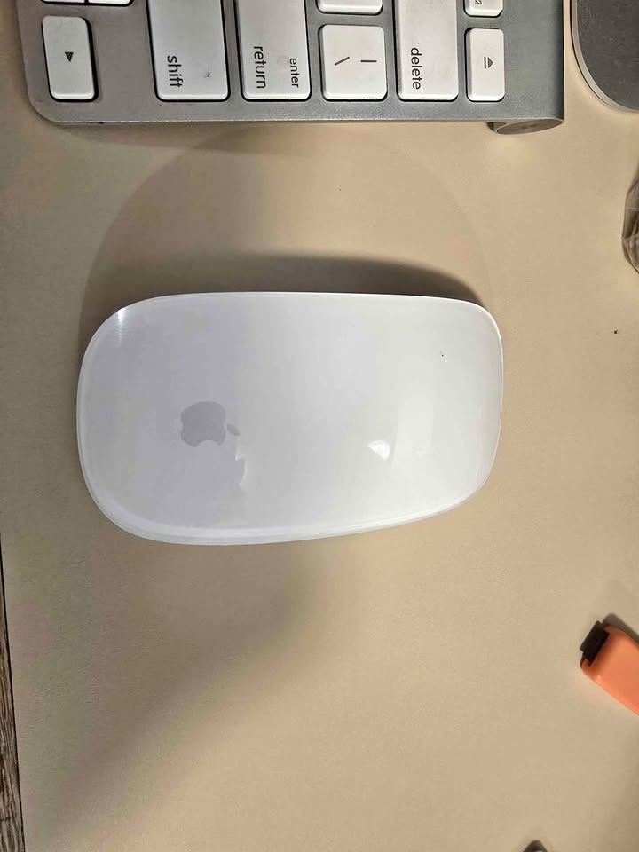 iMac 21.5” i7,16GB RAM,1TB  storage, WINDOWS 11 PRO