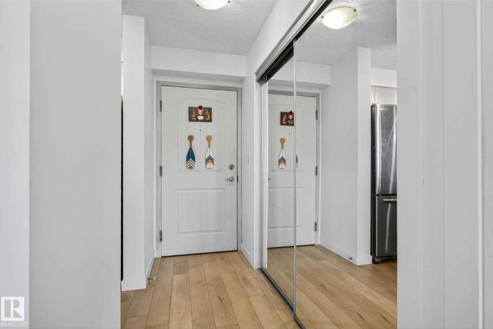 1 Bed 1 Bath Condo in Hudson Village, Edmonton - photo 4