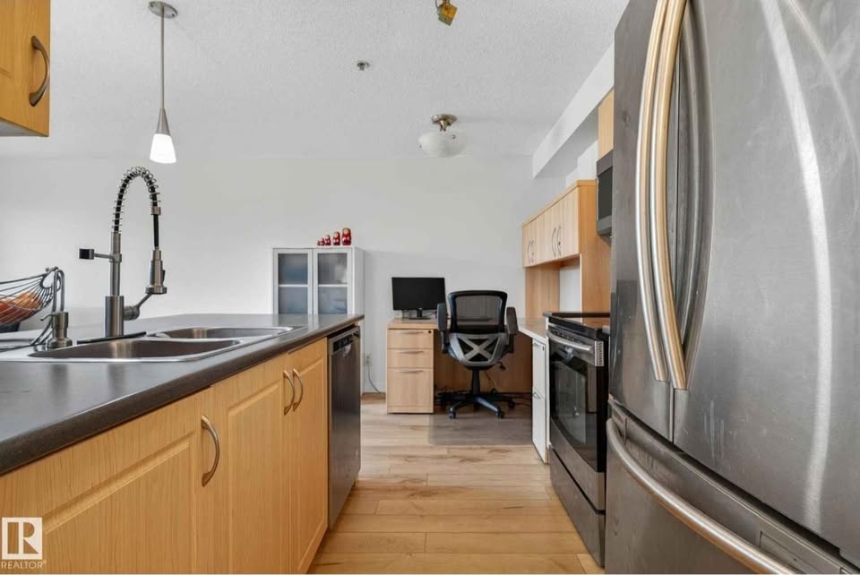 1 Bed 1 Bath Condo in Hudson Village, Edmonton - photo 5