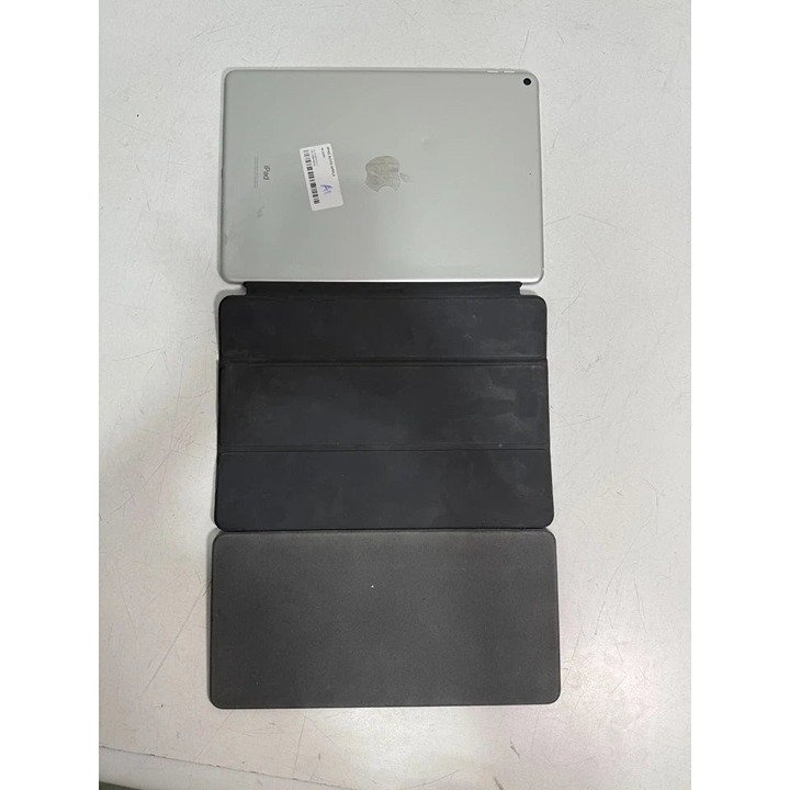 Apple iPad Air 3rd Gen 256GB + Keyboard + Charger - photo 5